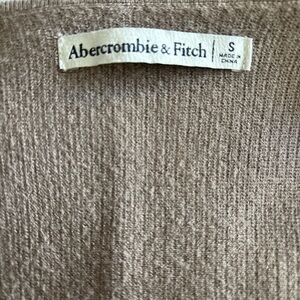 Abercrombie & Fitch Tan Sweater